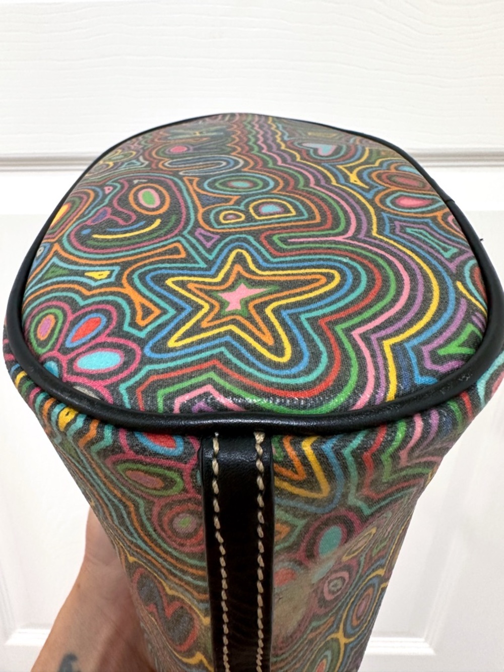 Dooney & Bourke Rainbow Graffiti Coated Canvas Hobo Shoulder Bag Vintage Y2K - Picture 8 of 13